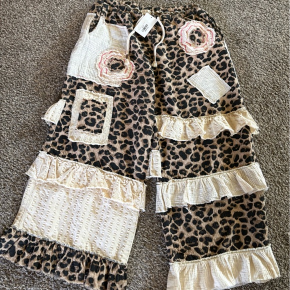 POL Pants - POL Leopard Patchwork Jogger Pants Boho Cottagecore Ruffle Detail Size M NWT